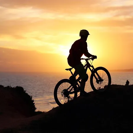 Апартаменты Huniky 35 - Vista Mar, Wifi E Ar Condicionado Лагуш